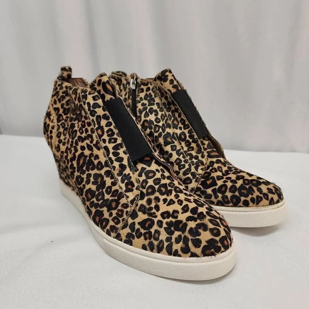 Linea Paolo Size 9 Felicia lll Leopard Zip-Up Leather Platform Bootie Sneakers C